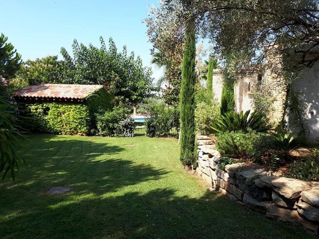 La Bastide De L'Oliveraie 르카스틀레 외부 사진