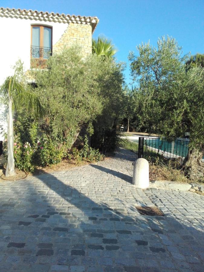 La Bastide De L'Oliveraie 르카스틀레 외부 사진