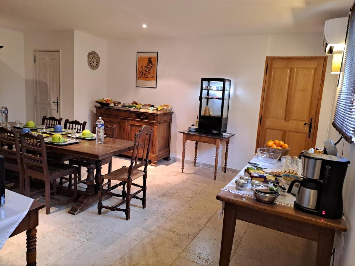 La Bastide De L'Oliveraie 르카스틀레 외부 사진